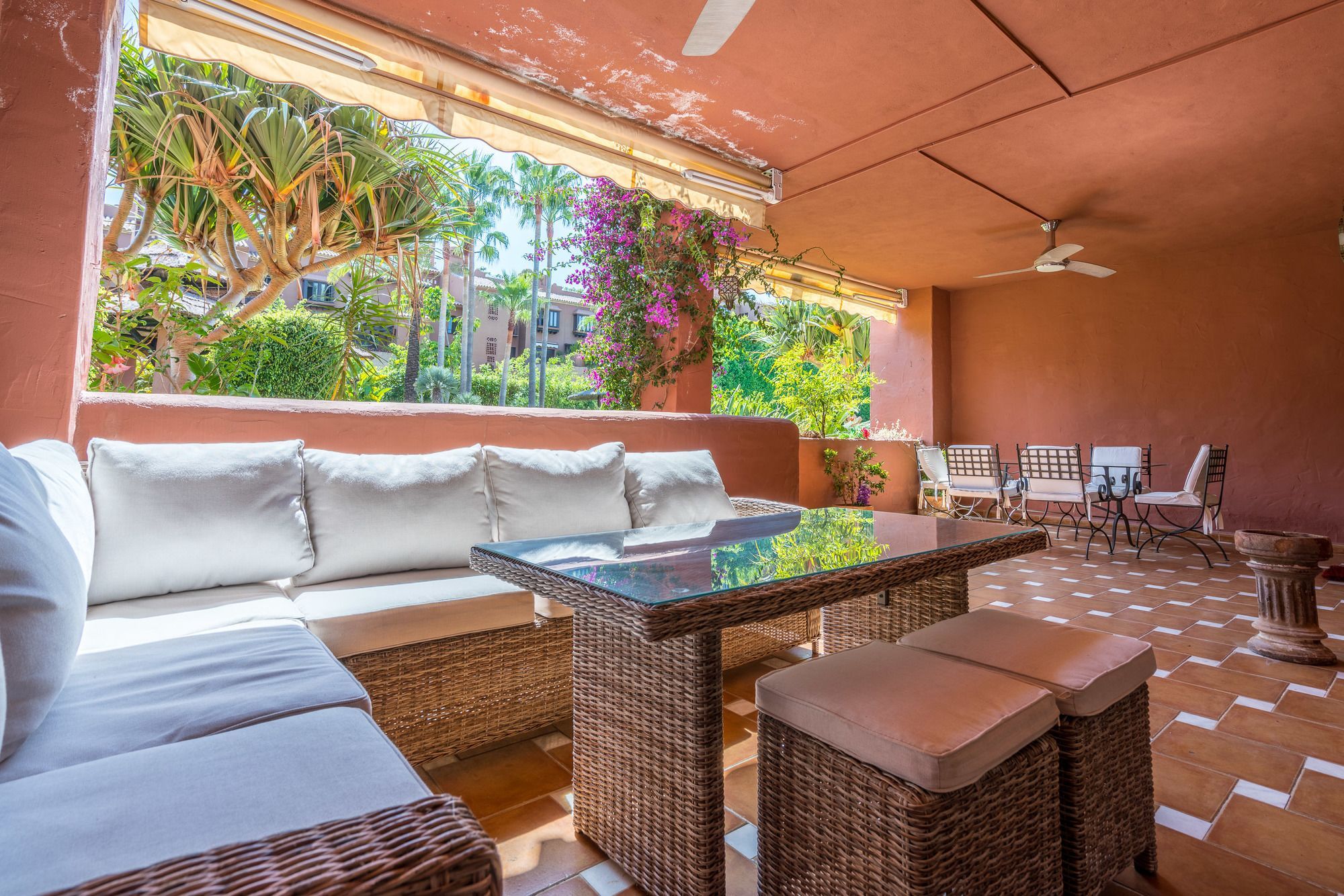 The Grand Oasis Estepona 마르베야 외부 사진